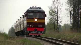 Тепловоз ТЭП700204 близ ст Гулбене  TEP700204 with special train near Gulbene [upl. by Anibor]