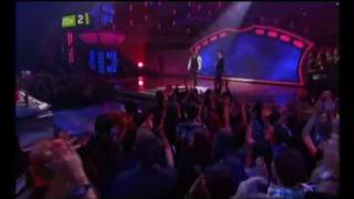 BIG DRAMA ON AMERICAN IDOL  MICHAEL LYNCHE SINGS quotTHIS WOMANS WORKquot FOR THE SAVE [upl. by Kovar737]