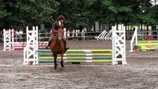 Noémie YGER à Lamotte Beuvron Finale Hunter Club Poney 1 A Le Parcours [upl. by Enohsal216]