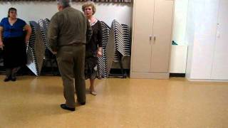 STROLLING VINE DEMO TWO STEP ROUND DANCE [upl. by Lilllie578]