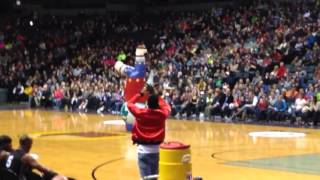 Harlem Globetrotters I Get Knocked Down Flop Dance [upl. by Yeniffit]