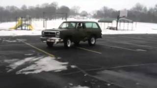 92 Dodge Ramcharger doing donuts [upl. by Georgine227]