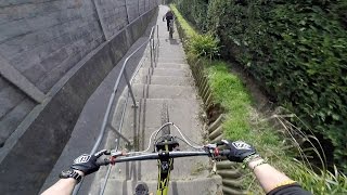 RIDE URBAIN 3  SPOT URBAN DH  YT CAPRA CF COMP [upl. by Ennairod54]