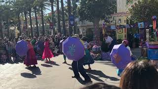 Mirabel’s Gifts of the Season  Disney California Adventure [upl. by Berton]