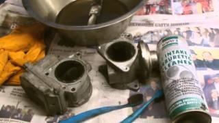 how to clean a EGR VALVE VW 19 TDI [upl. by Anorahs]