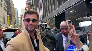 Chris Hemsworth greets the fans in NYC chrishemsworth thor trending [upl. by Navlys]