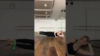 Sideline Series pilates matpilates legworkout [upl. by Nama206]