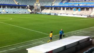 Lotta Schelin kastar upp skor på Gamla Ullevi [upl. by Mercuri42]