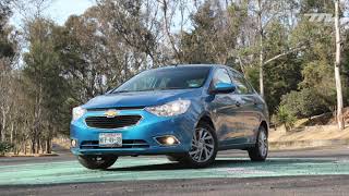 Chevrolet Aveo 2018 a prueba Ajustando lo necesario para seguir en la cima de las ventas [upl. by Chui]