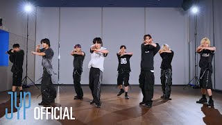 Stray Kids quotChk Chk Boomquot Dance Practice Video [upl. by Darda]