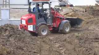 Minibagger Cat 3027 DCr und Weidemann 1350 Grabarbeiten [upl. by Malva]