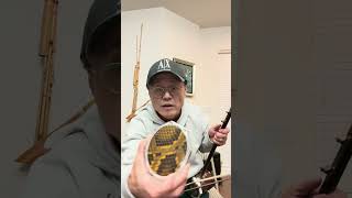 Traditional erhu 二胡 vs Innovative Liquan Qin 利泉琴 erhu chinesemusic erhumusic chineseculture [upl. by Doowron250]