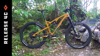 Diamondback Release 4C Mountain Bike [upl. by Maxi]