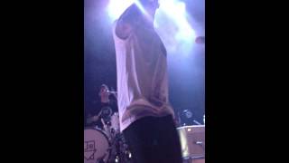 Flawless  The Neighbourhood live [upl. by Kina503]