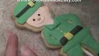 St Patricks Day Cookie Decorating [upl. by Ludwig]