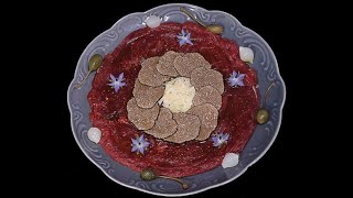 Carpaccio de bœuf à la truffe dété et tomme de Rodez [upl. by Idnahr]