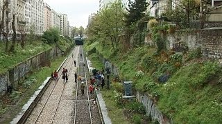 Jardins du Ruisseau en 2001 [upl. by Jurgen291]