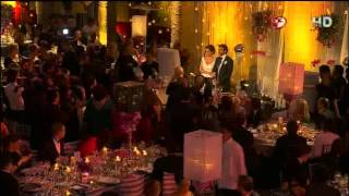 Boda de Eugenio Derbez y Alessandra Rosaldo Entrada al Salón Completo HD 22 [upl. by Darach]