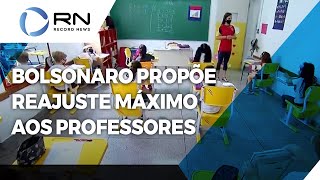 Bolsonaro diz que vai autorizar aumento de 33 para professores [upl. by Aleunam553]