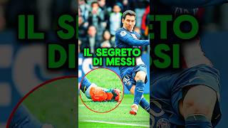 Segreto delle punizioni di Messi messi calcio sport football [upl. by Karlene]