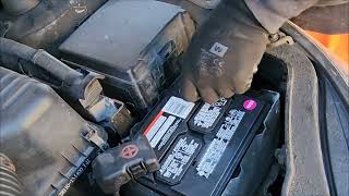 Kia Forte 2010 to 2013 Battery Remplacement [upl. by Emmalyn]