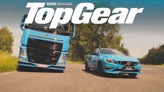 Volvo S60 Polestar vs Volvo FH 540 Performance Edition [upl. by Stern]