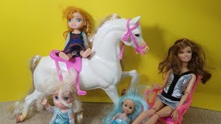 Horseback Riding Play Date Elsia and Annia Toddlers Videos [upl. by Gal]