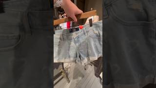 HOLLISTER HAUL HOLLISTER shopping 2023 HOLLISTER SUMMER CLOTHES SHOPPING shorts [upl. by Ruyle]