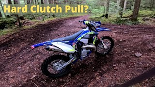 Hard Clutch Pull  2022 Sherco 300 SE Factory [upl. by Bruns]