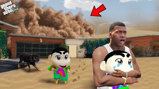 Franklin Shinchan And Pinchan Running From Deadly Sandstorm Outside Their House In Gta 5 [upl. by Corrine339]