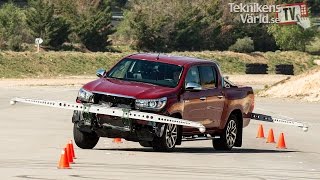 Revised Toyota Hilux now handles the moose test [upl. by Sivrup630]