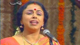 Uga Boga Baaro Krishnaya  Sudha Ragunathan  Sudha Madhuri [upl. by Faucher]