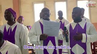 OWE N’NYE MA YEBË E  chant du Credo By CHORALE ST KISITO DE MVOGMBI [upl. by Garson]