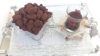 اللوز مكرمل مغطى بالشكلاط مذاقه رااائع  Confiseries amandes enrobées de chocolat [upl. by Salot74]