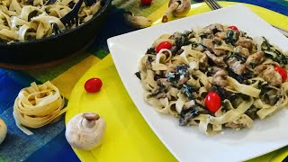 tagliatelles au poulet et champignons à la sauce crémeuse 🍝🍝 [upl. by Naivat]