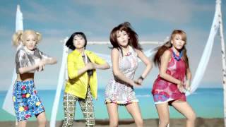 Falling In Love  2NE1 quotTouch Me Over Here Touch Me Touch Me Over Therequot For 2 Minutes [upl. by Surtimed]