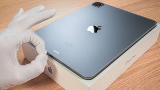 UNBOXING THE IPAD PRO 2022 M2  A New Beast [upl. by Huntington959]