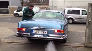 Mercedes Oldtimer Restauration Berlin  W111 erste Testfahrt nach Vollrestauration [upl. by Zetneuq]