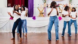 THE BRIDESMAIDS DANCE PERFORMANCE AFRICAN WEDDING  BINELA [upl. by Coney825]