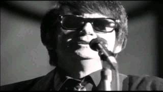 ROY ORBISON  ONLY THE LONELY  LIVE 1988 [upl. by Nile903]