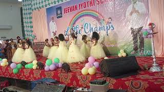 charanya school day dance 2023 [upl. by Eybbob367]