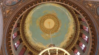 Chasing Bricks at The Rhode Island State Capital Building [upl. by Oxford]