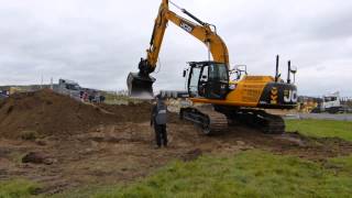 JCB JS260LC  Load up North 2013 [upl. by Eahs14]