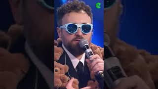 Dargen DAmico a Sanremo 2024 quotCessate il fuocoquot [upl. by Asset531]