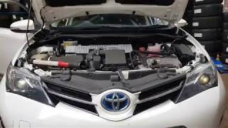 how to replace hir2 headlight bulb on Toyota Auris 4K [upl. by Darach]