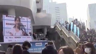 2015横浜マラソン フィニッシュ地点 Yokohama Marathon Finish Point [upl. by Nahtanaj31]