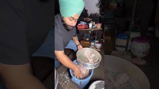 140 wala Sardar ji ka Chicken Platter shorts foodshorts chicken streetfood food dehlifood [upl. by Kelula]