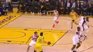 Klay Thompson needed four dribbles to score 43 point [upl. by Yetah]