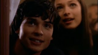 Clark Kent Throws a Party  Smallville  S1 E8 [upl. by Eisinger975]