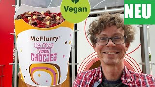 McDonalds McFlurry Schoko vegan Katjes Chocjes Caramel Erdbeer Sauce im Test [upl. by Anailuy]